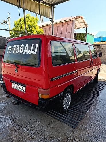 2 4 д: Volkswagen Transporter: 1991 г., 0.2 л, Механика, Газ, Минивэн — 4