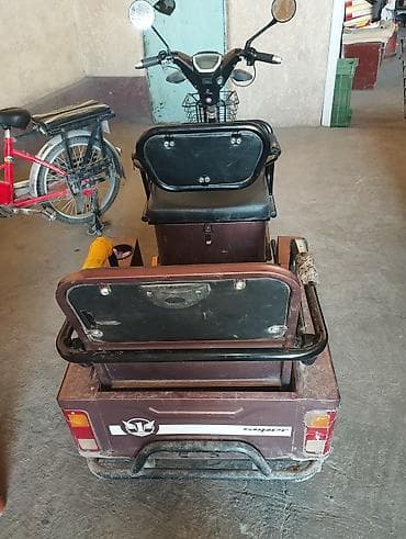 electric bicycle: 🛵 Продается трехколесный мопед Отличный вариант для ежедневных — 4