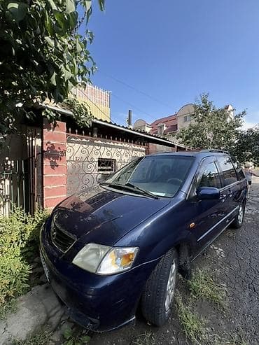 Mazda MPV: 2003 г., 2 л, Механика, Бензин, Минивэн