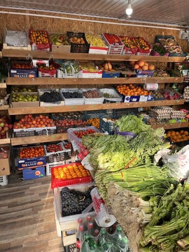 ищу работу реализатор: Нужен работники! На магазин Овощи и фрукты — ассортимент на каждый — 3