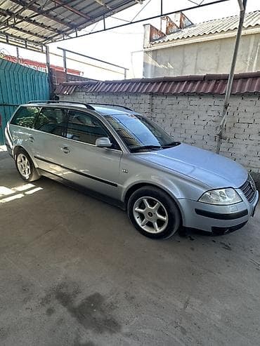 люки крыши: Volkswagen Passat Variant: 2003 г., Автомат, Дизель, Универсал — 2