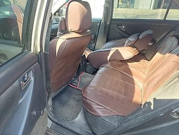 tandem volvo: Toyota Corolla: 2005 г., 1.6 л, Механика, Бензин, Седан — 5