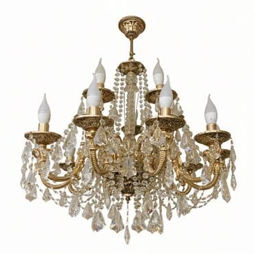 Люстралар: Люстра в классическом стиле. — 15 ламп (5 сверху, 10 снизу) — диаметр — 1