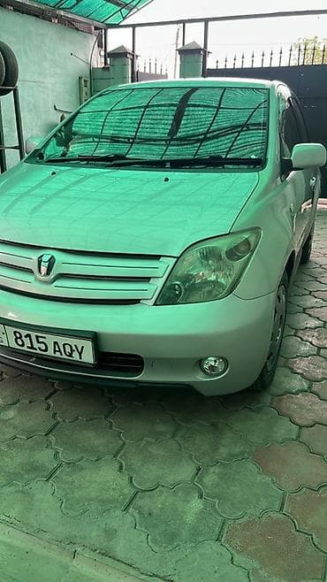 nardo grey: Toyota Ist: 2005 г., 1.5 л, Автомат, Бензин, Хэтчбэк — 2