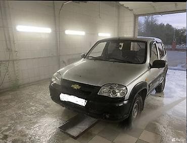 imac 2011: Chevrolet Niva: 2011 г., 1.7 л, Механика, Бензин, Внедорожник — 1