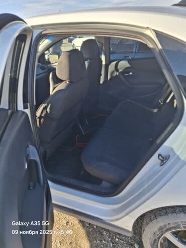 купить резину китайского производства: Volkswagen Polo: 2017 г., 1.6 л, Автомат, Бензиновая, Седан — 3