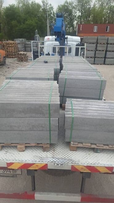 сколько стоит куб: Дорожный бордюр, Прессованный, Бетонный, Новый — 7