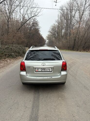 авто товар: Toyota Avensis: 2005 г., 2.2 л, Механика, Дизель, Универсал — 3