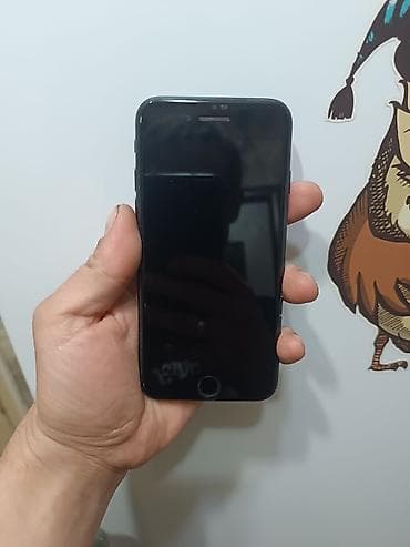 ipod 2: IPhone 7, Б/у, 32 ГБ, Черный — 3