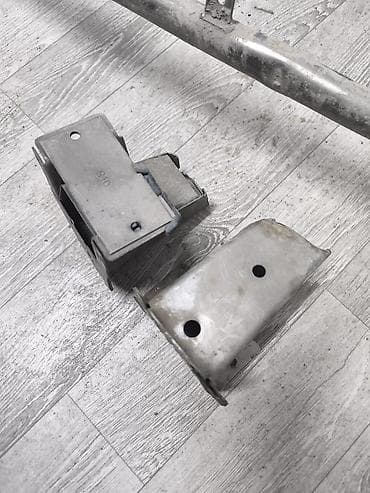 бардачок бмв: Усилитель бампера Honda, Б/у — 2