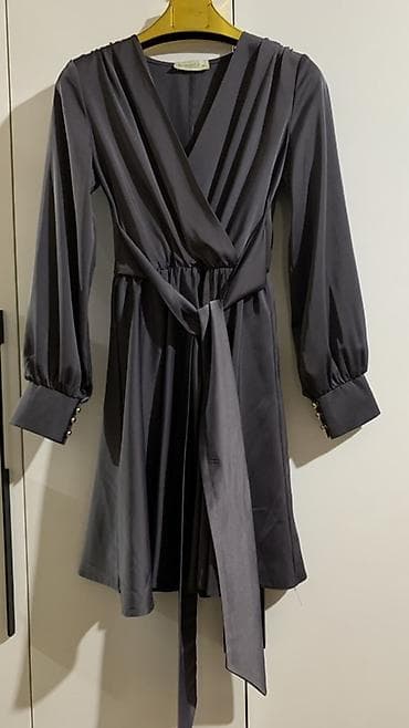 devit 3: Женские платья — 3 модели 1) Нюдовое миди с коротким рукавом: - — 3