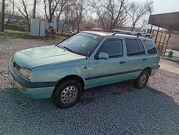 volvo 940: Volkswagen Golf Variant: 1994 г., 1.8 л, Универсал — 2