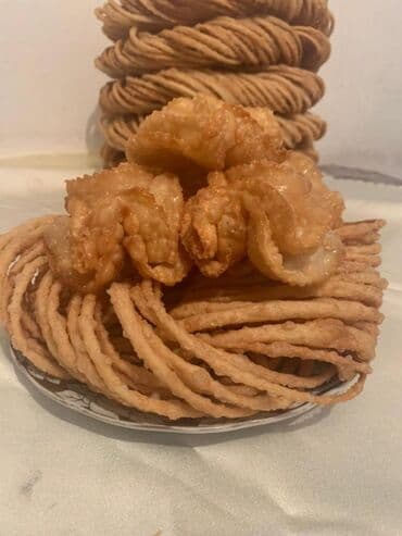 где в бишкеке можно купить сухие закваски: Санза 1 шт Булочки 1 кг в одном килограмме 24 шт Пирог 2,5 кг 1300 — 18