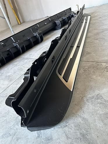 бортовой сопог: Наружные накладки порогов Toyota — 5