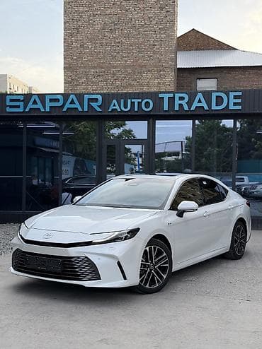 Продажа авто: Toyota Camry: 2025 г., 2.5 л, Вариатор, Гибрид, Седан — 1
