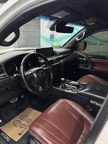 song l: Lexus LX: 2018 г., 5.7 л, Автомат, Бензин, Внедорожник — 4