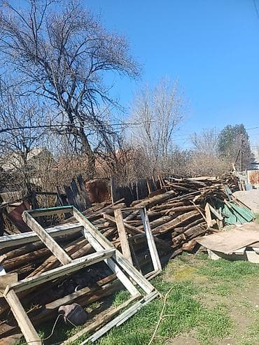 лес: Строительная древесина и пиломатериалы (разномер) Описание: - Большая — 3