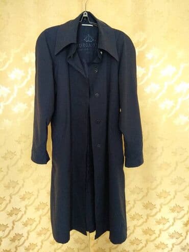 скупка старой одежды: Продаю женскую верхнюю одежду, всё б/у: 1. Шуба женская — 4