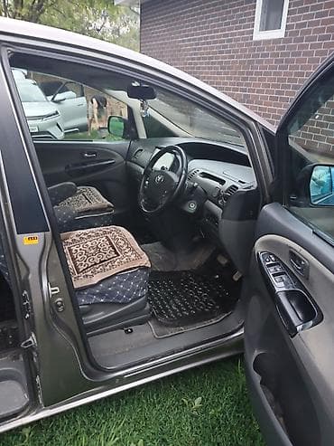 Унаа сатуу: Toyota Estima: 2004 г., Вэн/Минивэн — 8