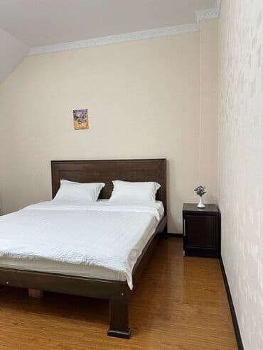 мелкий ремонт дома: Просторный номер в гостиничном формате. - Большая двуспальная кровать — 4