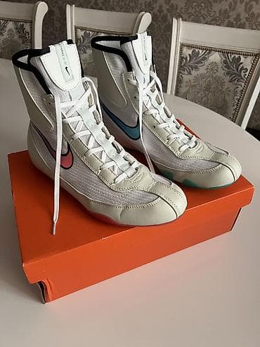наски: Мужские кроссовки, 43, Nike, Б/у, цвет - Белый, Самовывоз, Платная доставка — 2