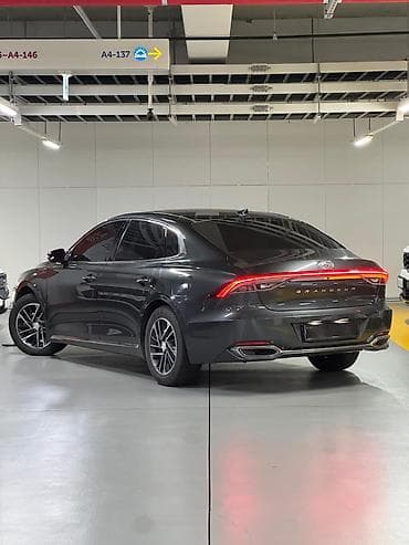 geely galaxy e5: Hyundai Grandeur: 2020 г., 3 л, Автомат, Газ, Седан — 2