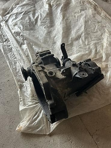 керамика для авто: Двигатель Volkswagen 1.8
и каропка передачи 5 ступ — 5