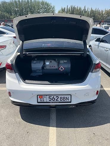byd yuan pro: Hyundai Sonata: 2021 г., Автомат, Газ, Седан — 4