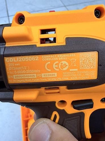 без двиготеля: Аккумуляторная бесщёточная дрель-шуруповёрт INGCO CDLI205062 в кейсе — 4