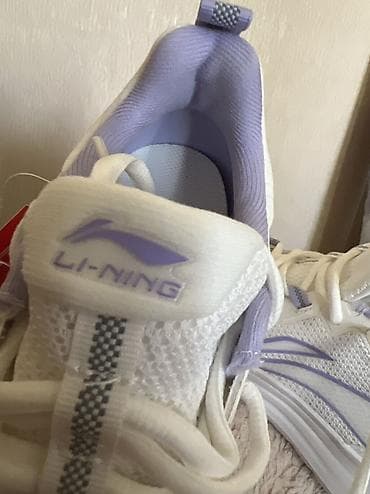 nite jogger: Li-Ning Кроссовки 2500 сом летние легкие дышащие новые белые с — 4