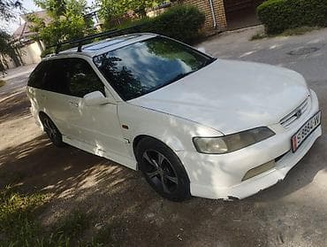 на акорд: Honda Accord: 2000 г., 2.3 л, Универсал — 2