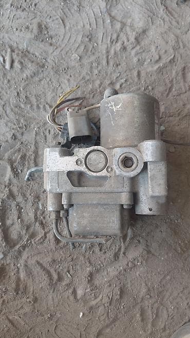 down pipe: Блок ABS Nissan 2000 г., Б/у, Оригинал, Япония — 2