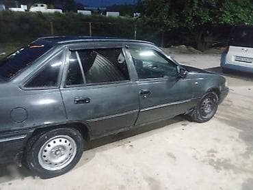Daewoo Nexia: 2003 г., 1.6 л, Механика, Бензин, Седан — 1
