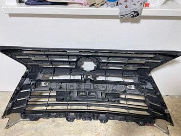 Кузовные детали: Решетка радиатора Lexus 2018 г., Б/у — 3