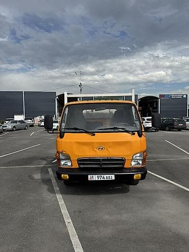 kia soranto: Легкий грузовик, Hyundai, Стандарт — 2