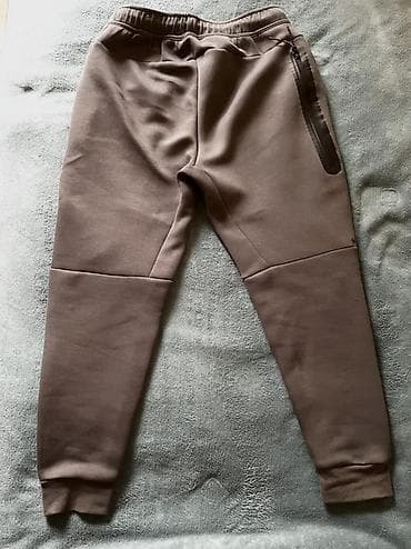 tech flees: Штаны Nike Tech Fleece олд сезон
размер: М 
состояние отличное — 2