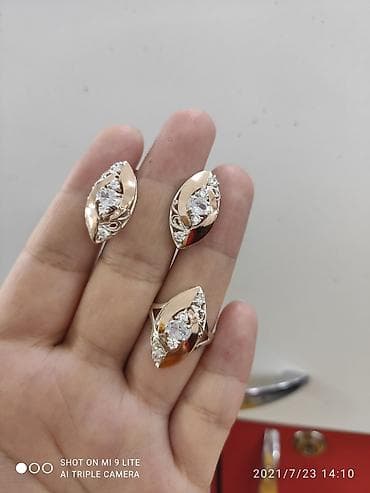 Серебряный комплект Серебро + золото Пробы 925 Камни фианиты Размеры