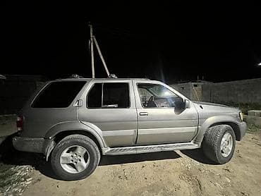 210: Infiniti QX4: 2001 г., 3.5 л, Автомат, Газ, Внедорожник — 3
