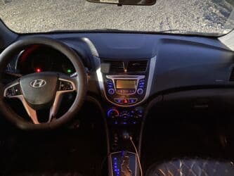 мухобойка авенсис: Hyundai Solaris: 2014 г., 1.4 л, Автомат, Бензин, Хэтчбэк — 8