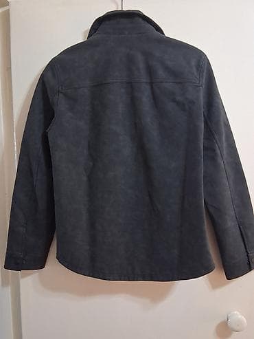 Продаю куртку LEVI-STRAUSS. Размер46. 7000сом — 2