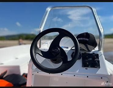 гитара ош: Кайык, Мотор менен, Айнек пластик — 3