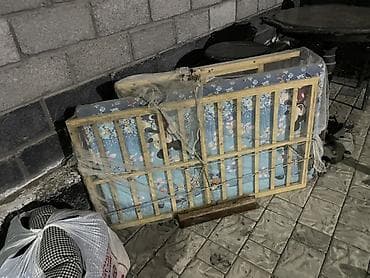 Детский мир: Детская односпальная кровать, Б/у, Для девочки, Для мальчика, С матрасом, Дерево, Самовывоз — 1