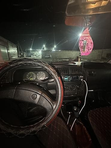 Унаа сатып алуу: Volkswagen Golf: 1993 г., Хетчбек — 6