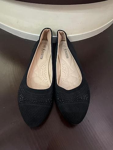 Балетки женские Asmartier - Цвет: черный разгружаю гардероб продаю at lalafo.kg Балетки женские Asmartier - Цвет: черный разгружаю гардероб продаю