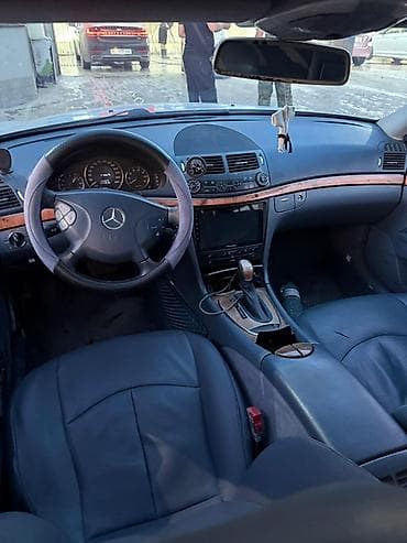 mers 212: Mercedes-Benz E-Class: 2005 г., 3.5 л, Автомат, Бензин, Седан — 7