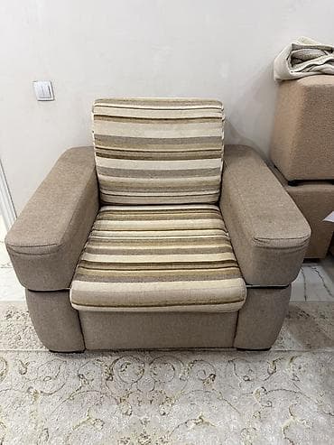 Түз дивандар: Түз диван — 1