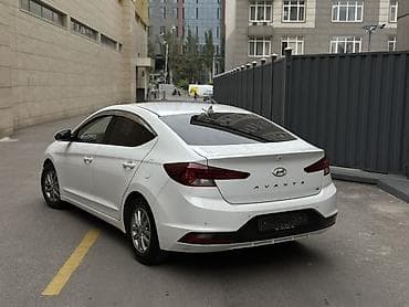 мини электро мабиль: Hyundai Elantra: 2019 г., 1.6 л, Автомат, Бензин, Седан — 5