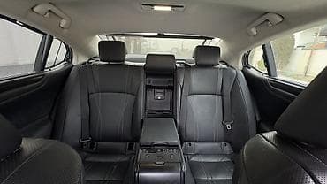 lexus is: Lexus ES: 2023 г., 2.5 л, Автомат, Гибрид, Седан — 8