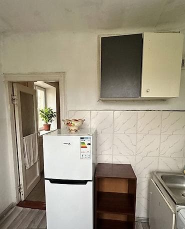 без ремонта: 1 комната, С мебелью частично — 4