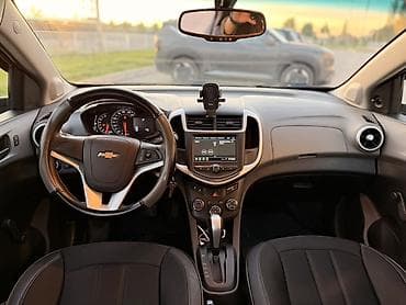 кондидер: Chevrolet Соник: 2019 г., 1.6 л, Автомат, Бензин, Седан — 6